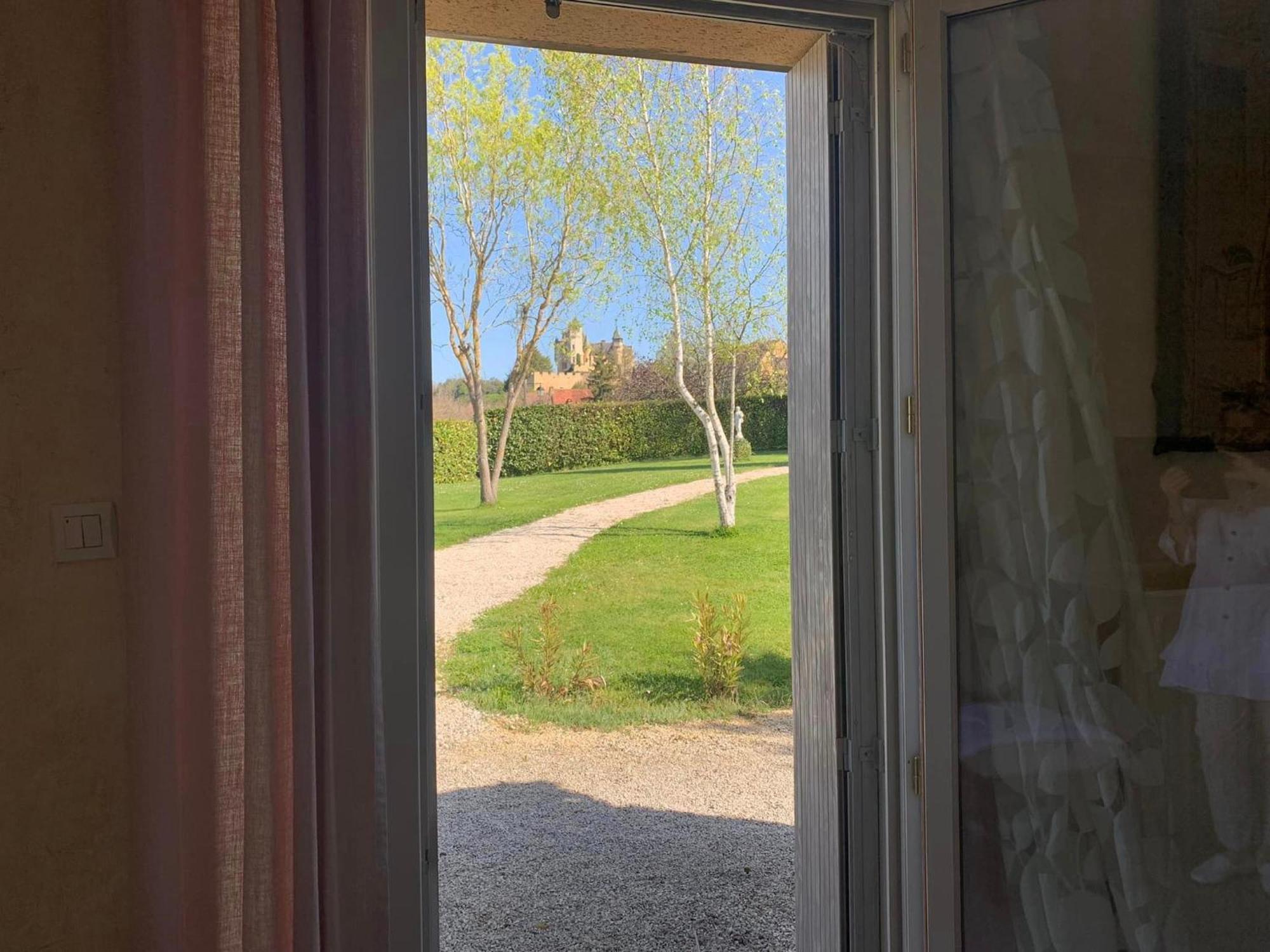 La Barde Montfort, Votre Maison D'Hotes A 4 Kms De Sarlat Dordogne Vitrac  Exterior foto